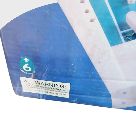 Pintoy Vintage Wooden Soccer Pinball Style Game NEW in Plastic Copyright 2000 6+ - Picture 4 of 5